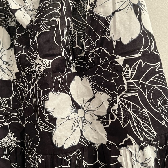 Unique Vintage Black and White Floral Donna Swing Dress size M 6-8 - Picture 5 of 7